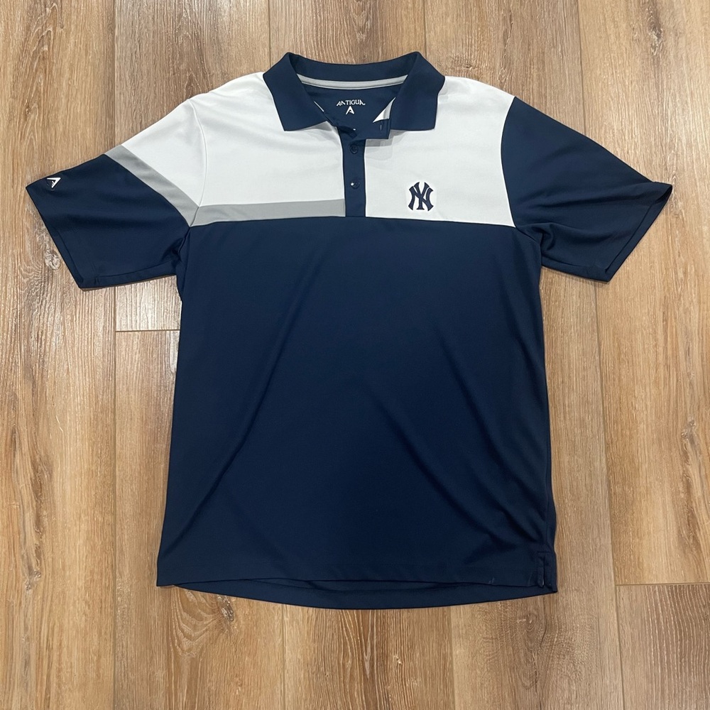 New York Yankees Antigua Polo - Estimated Size M/L
